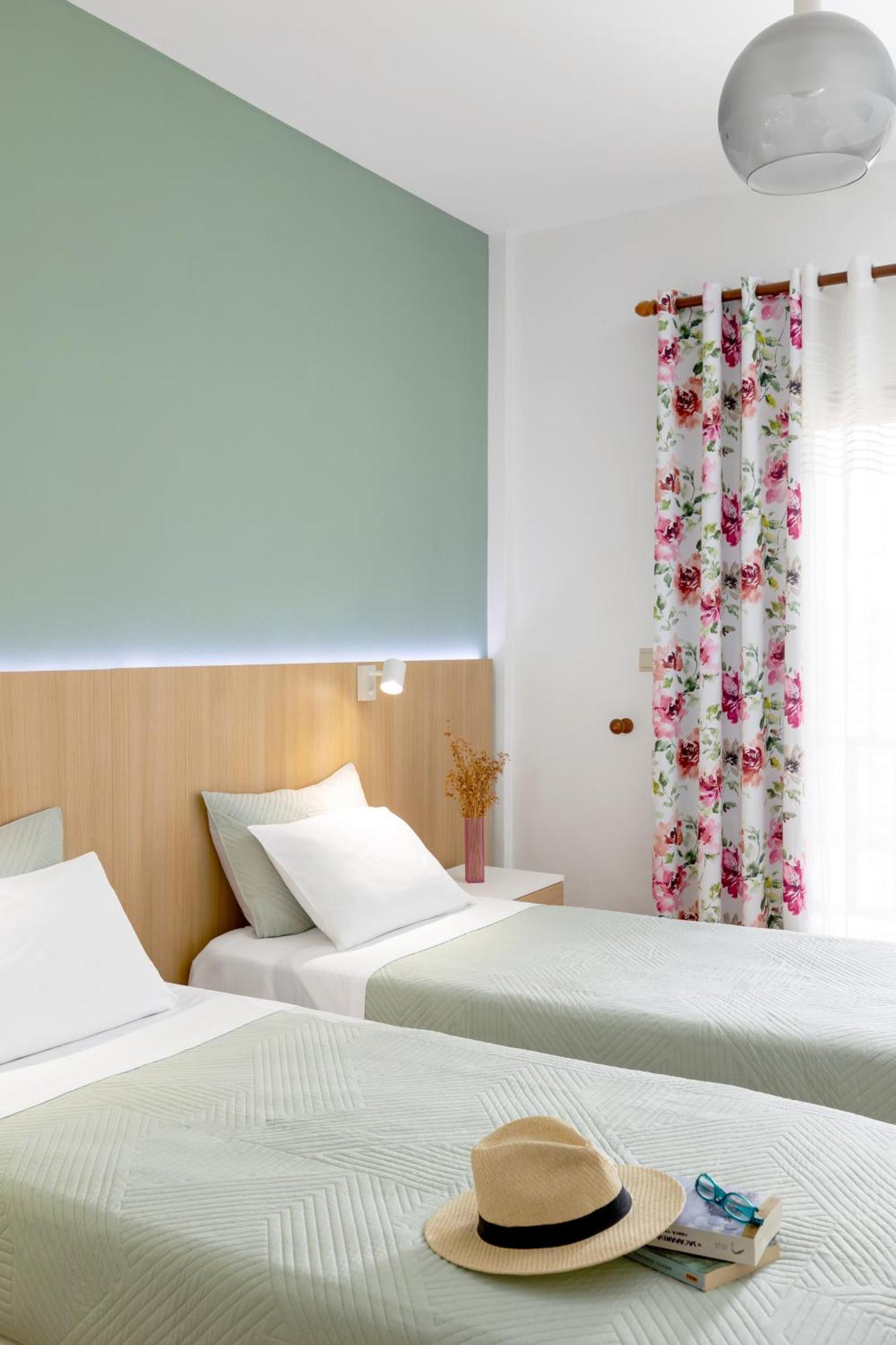Athos Guest House Pansion Ouranoupoli Eksteriør bilde